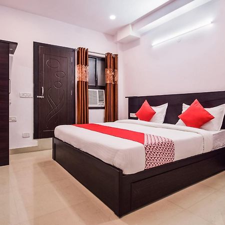 Oyo 23296 Hotel Quality Time Удайпур Экстерьер фото